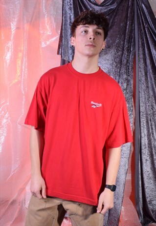 VINTAGE REEBOK RED TEE