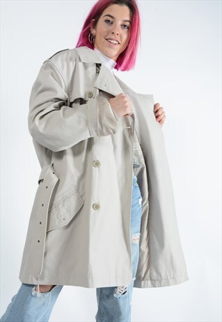VINTAGE MAC COAT IN CREAM