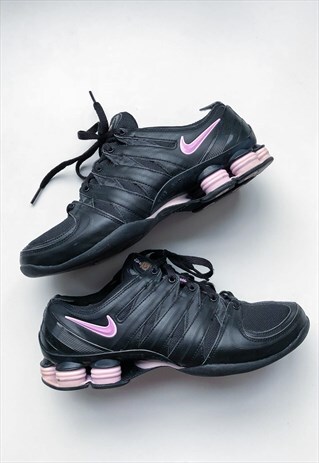 NIKE SHOX VINTAGE SNEAKERS