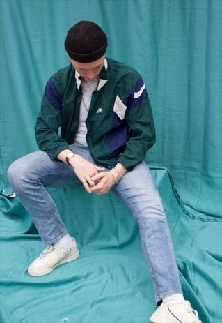 VINTAGE NIKE 90S SHELL JACKET