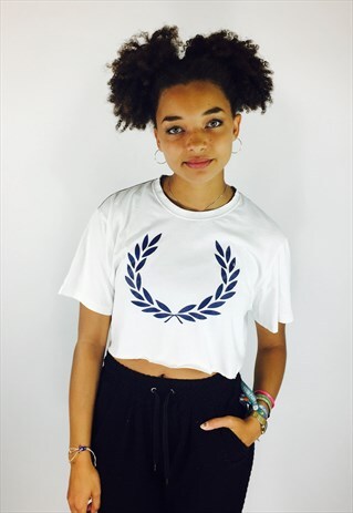 FRED PERRY WHITE CROP TOP
