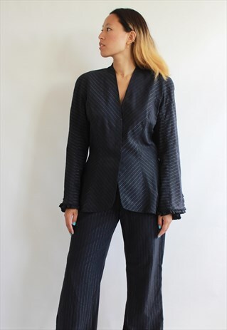 VINTAGE NAVY SILVER PINSTRIPED SUIT
