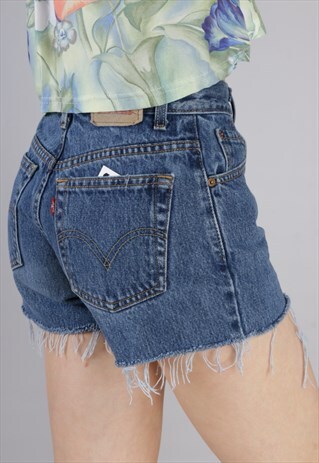 VINTAGE LEVI'S DENIM SHORTS ML25
