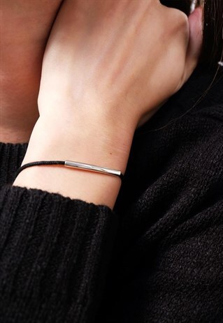 BLACK PIPE CORD BRACELET