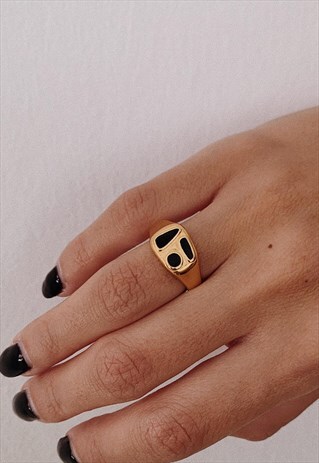BLACK VERA RING