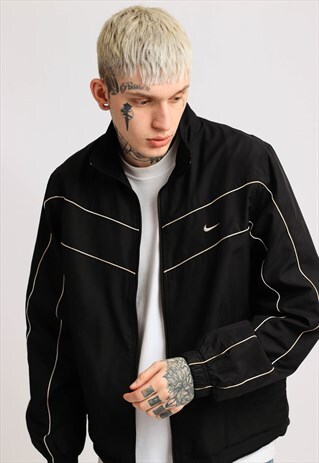 VINTAGE NIKE LIGHTWEIGHT JACKET