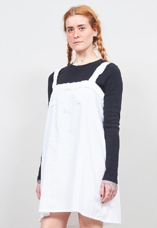 VINTAGE 70'S WHITE BRODERIE ANGLAISE SLIP DRESS