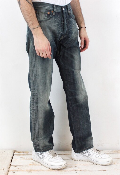 garment image
