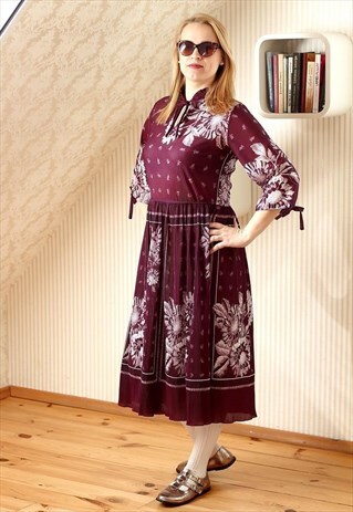 PURPLE WHITE FLOWERS VINTAGE DRESS