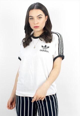 90'S RETRO WHITE & BLACK T-SHIRT
