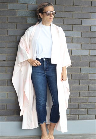 VINTAGE 1970S NUDE PRINTED SILK KIMONO