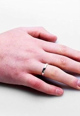 54 Floral Essential 4mm Band Signet Ring - Silver
