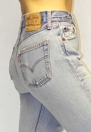 VINTAGE 90'S SHREDDED STONEWASHED LEVI JEANS
