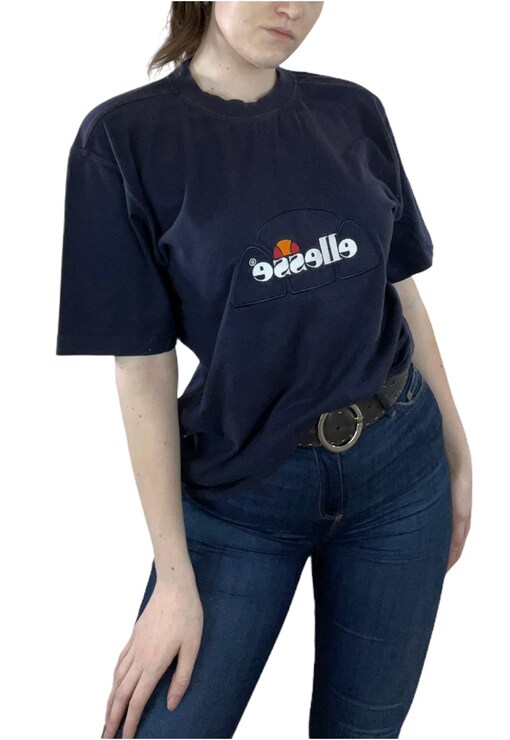 garment image