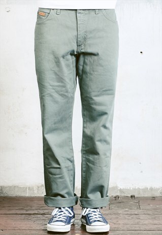 VINTAGE KHAKI WRANGLER JEANS