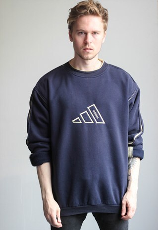 VINTAGE ADIDAS SWEATSHIRT
