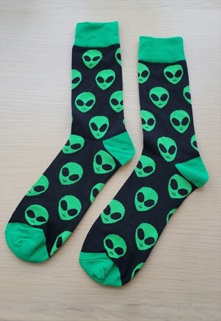 Alien Pattern Cozy Socks in Black