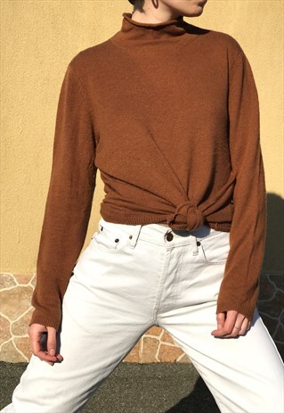 MERINO CASHMERE TURTLE NECK SWEATER