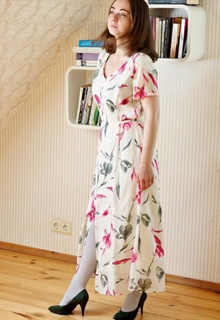 CREAM FLORAL MAXI DRESS