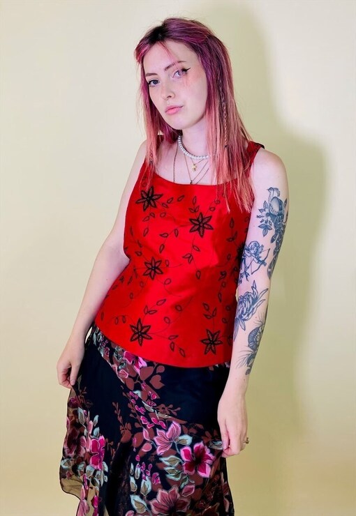 garment image