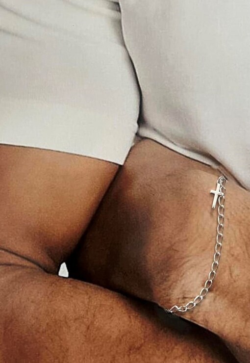 garment image