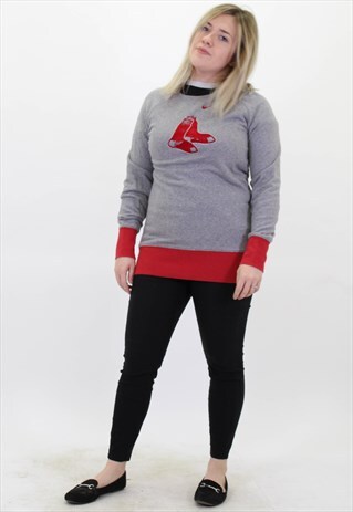 VINTAGE NIKE JUMPER