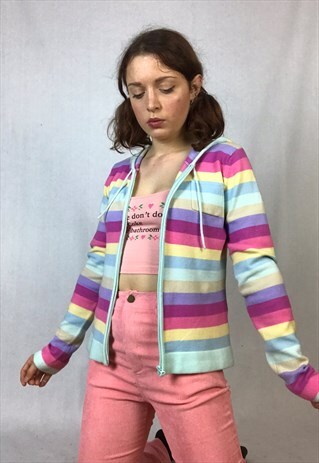 Y2K/00S RAINBOW STRIPE HOODIE