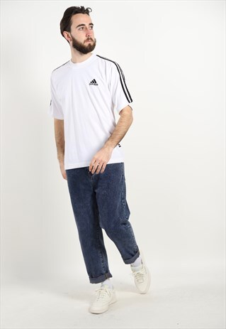 VINTAGE 90S ADIDAS T SHIRT
