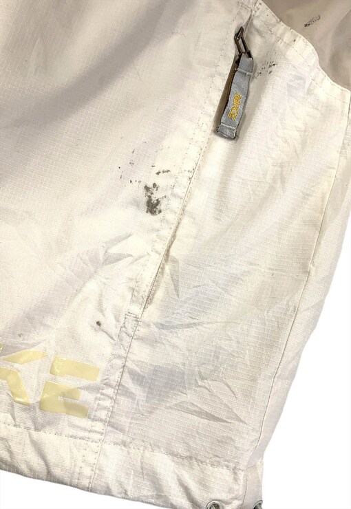 garment image