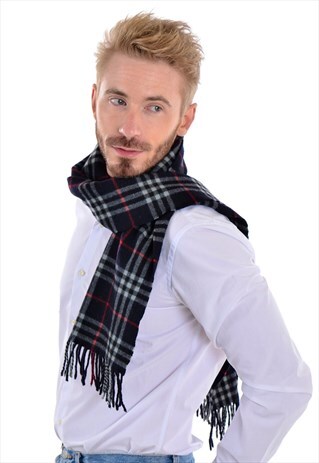 BURBERRYS NOVA CHECK SCARF