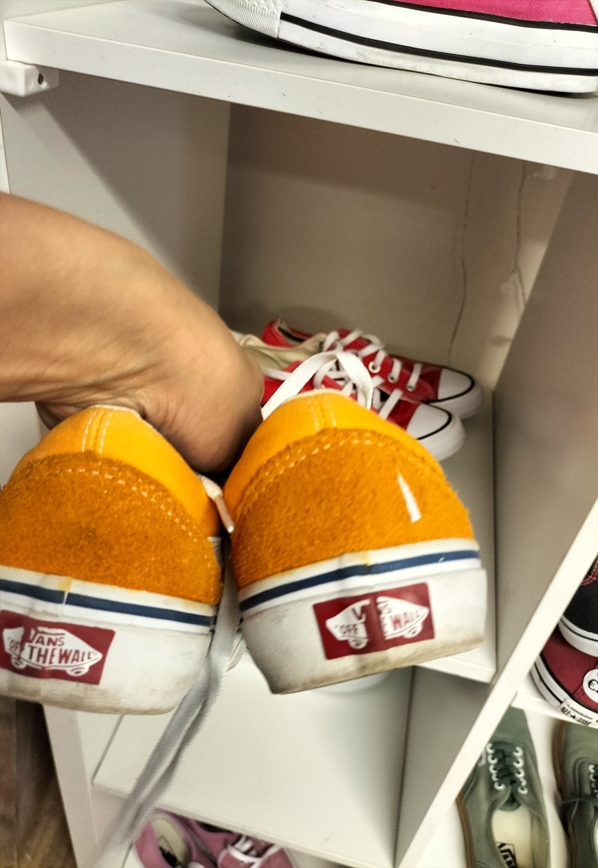 Mustard yellow old outlet skool vans