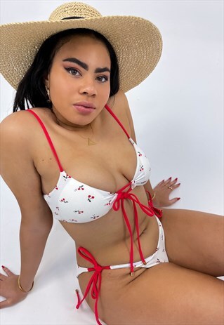 BIKINI TOP - CHERRY PRINT BOLIVIA