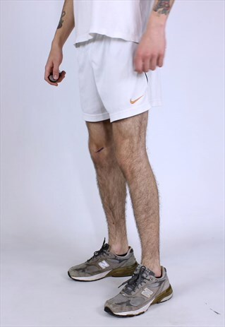 VINTAGE NIKE SHORT MEN RARE LEGIT