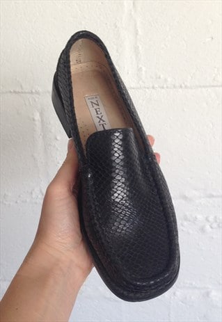 VINTAGE BLACK LEATHER SNAKE LOAFERS