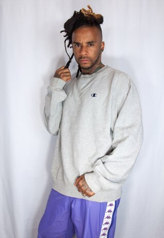 CHAMPION EMBROIDED VINTAGE SWEATSHIRT
