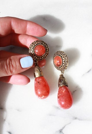 VINTAGE FAUX AMBER CLIP ON DROP EARRINGS