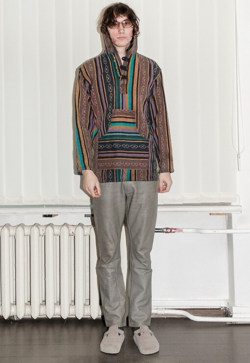 garment image
