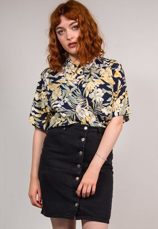VINTAGE 90'S HAWAIIAN FLORAL PATTERN SHIRT