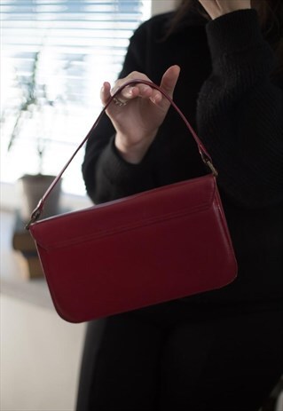 VINTAGE 80'S MAROON FAUX LEATHER HANDBAG