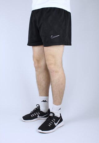 VINTAGE NIKE BLACK SHORT SPORT