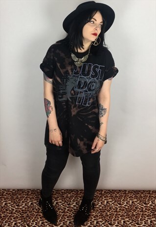 TIE DYE VINTAGE NIKE JUST DO IT T-SHIRT IN BLACK SIZE XL