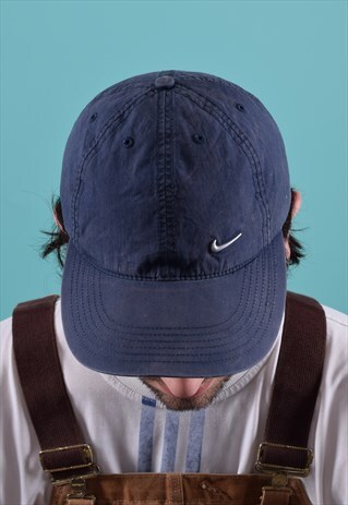 RETRO NIKE BASEBALL CAP
