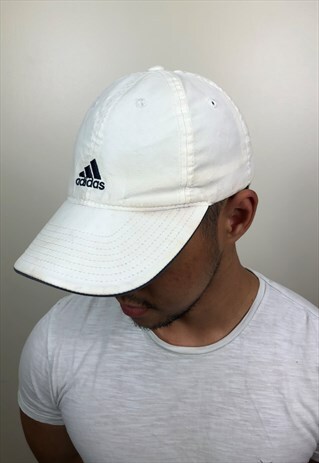 VINTAGE WHITE ADIDAS CAP