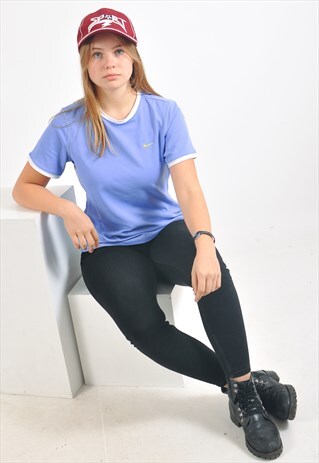VINTAGE 90'S NIKE T-SHIRT