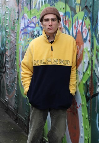 VINTAGE 90S TOMMY HILFIGER YELLOW BLUE SPELLOUT Q ZIP FLEECE