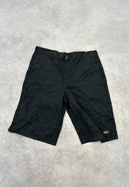 Dickies Cargo Shorts in Black