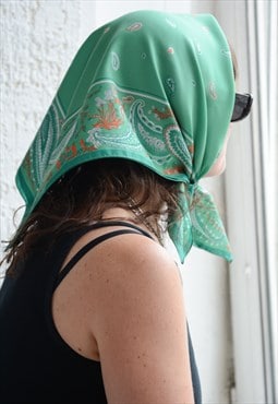 Vintage 70's Green Paisley Print Scarf