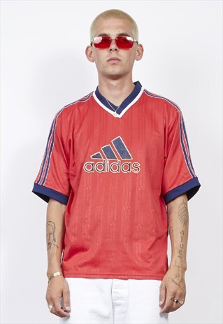 VINTAGE 90'S ADIDAS RED/NAVY V-NECK T-SHIRT
