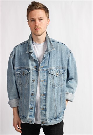 VINTAGE DENIM JACKET