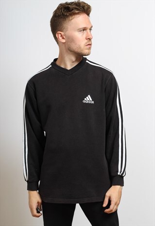 VINTAGE ADIDAS SWEATSHIRT